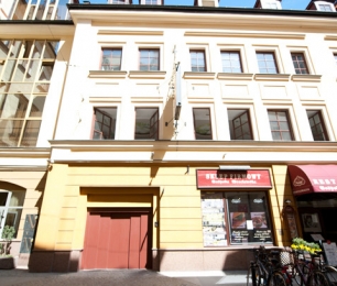 BUDYNEK USŁUGOWY SUKIENNICE 10 WROCŁAW (współpraca)