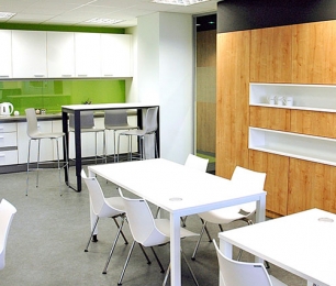 PROJEKT WNĘTRZ POWIERZCHNI BIUROWYCH DLA FIRMY UNIT 4