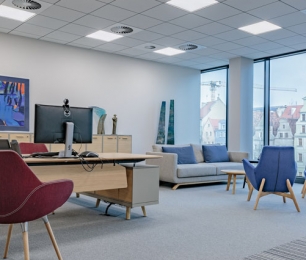 PROJEKT WNĘTRZ POWIERZCHNI BIUROWYCH DLA FIRMY ROEDL&PARTNER W BUDYNKU NICOLAS BUSINESS CENTER